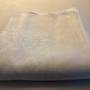VINTAGE IRISH LINEN DAMASK *SHAMROCK* TABLECLOTH BRIDGETS OF ERIN 70" x 86" Used